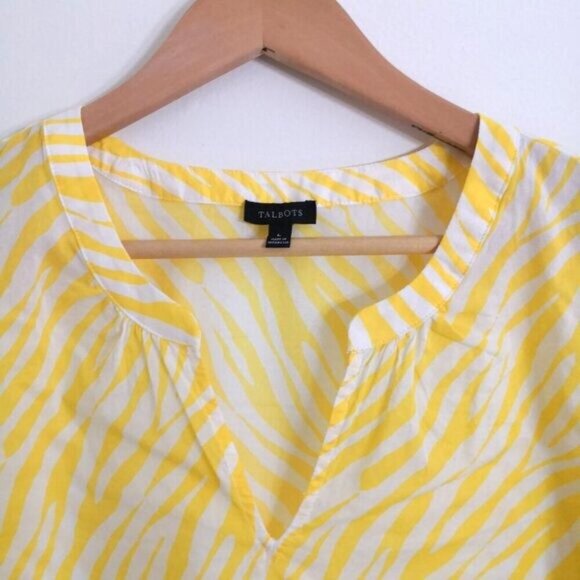 Like New Talbots Ruffle Trim Top - Yellow Striking Zebra Size L - Picture 3 of 6